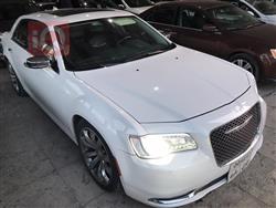 کرایسلەر 300